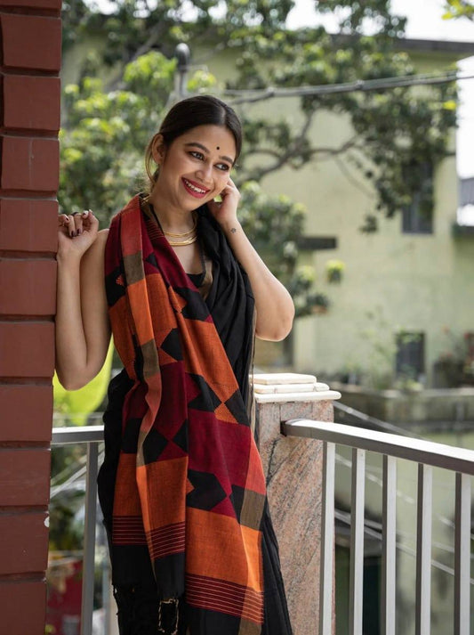 BEAUTIFUL RICH PALLU & JACQUARD WORK ON ALL OVER THE SAREE