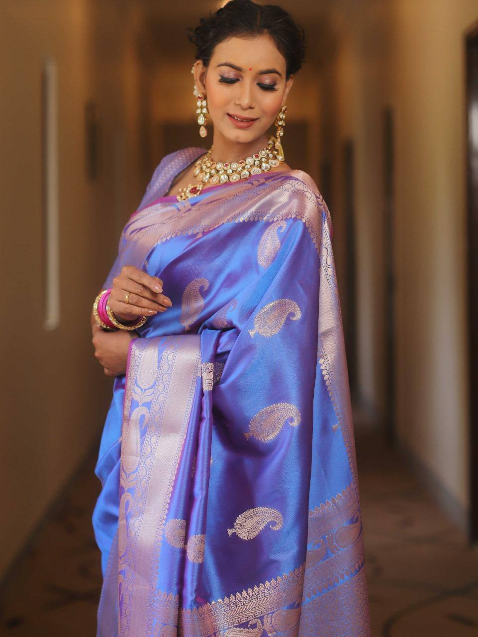 Blue Woven Design Banarasi Silk Blend Saree With Unstitched Blouse Piece